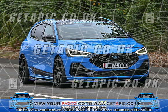 KS2609-0685_LOGO_ON_PHOTO