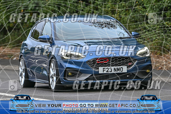KS2609-0717_LOGO_ON_PHOTO