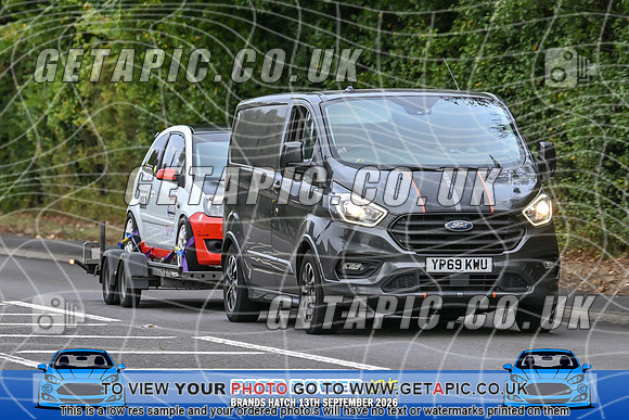 KS2609-0734_LOGO_ON_PHOTO