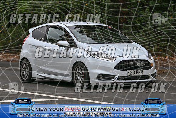 KS2609-0798_LOGO_ON_PHOTO
