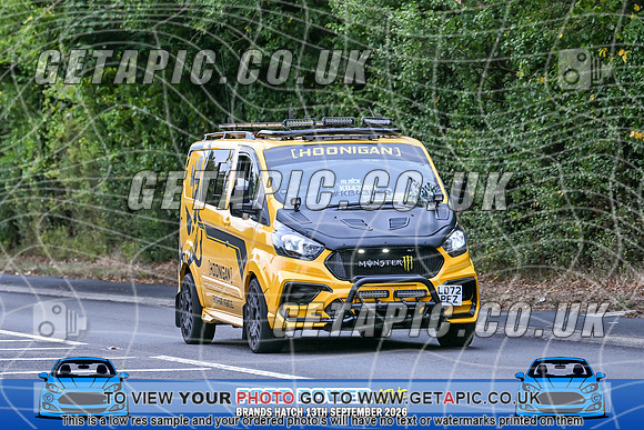 KS2609-0827_LOGO_ON_PHOTO