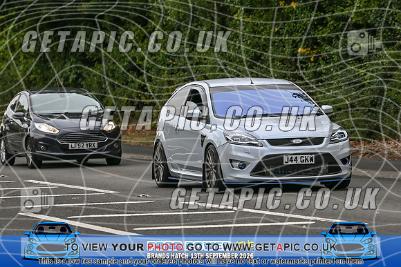 KS2609-0905_LOGO_ON_PHOTO