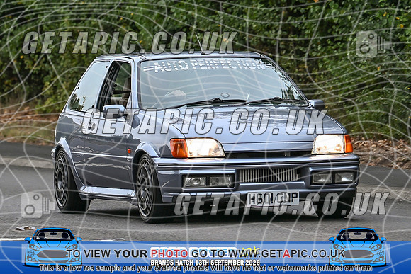 KS2609-0916_LOGO_ON_PHOTO