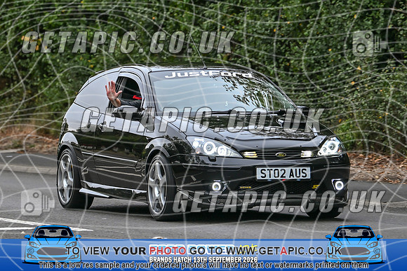 KS2609-0931_LOGO_ON_PHOTO