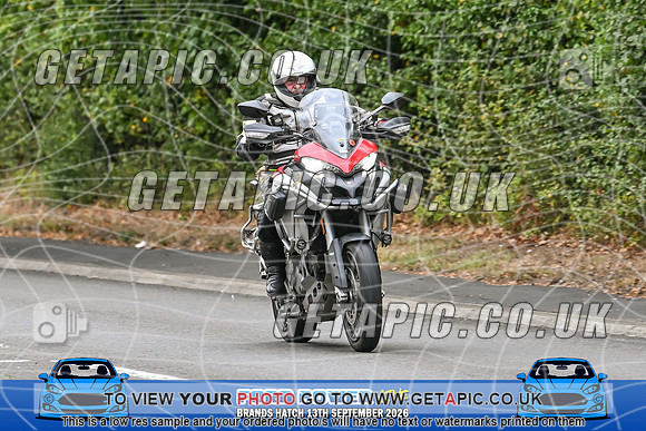 KS2609-1045_LOGO_ON_PHOTO