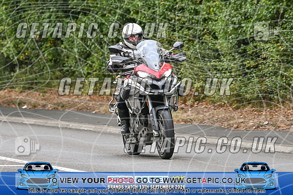KS2609-1046_LOGO_ON_PHOTO