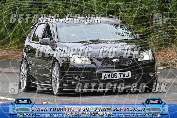 KS2609-1076_LOGO_ON_PHOTO