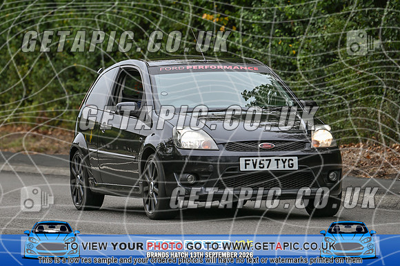 KS2609-1193_LOGO_ON_PHOTO