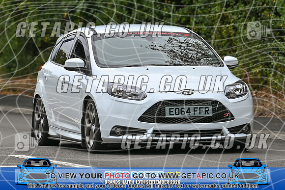 KS2609-1247_LOGO_ON_PHOTO