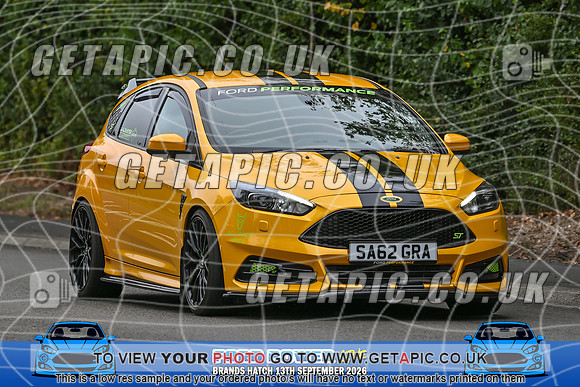 KS2609-1381_LOGO_ON_PHOTO