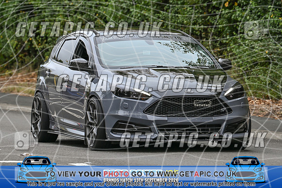 KS2609-1447_LOGO_ON_PHOTO