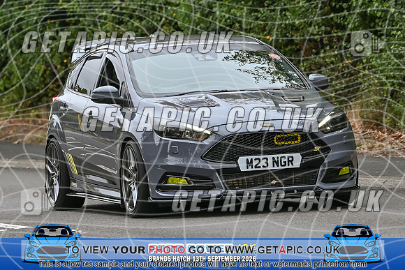 KS2609-1549_LOGO_ON_PHOTO