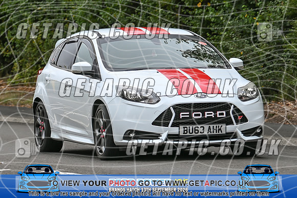 KS2609-1614_LOGO_ON_PHOTO