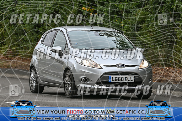 KS2609-1699_LOGO_ON_PHOTO