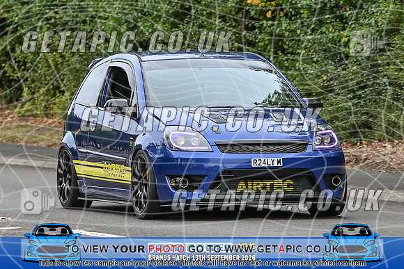 KS2609-1736_LOGO_ON_PHOTO