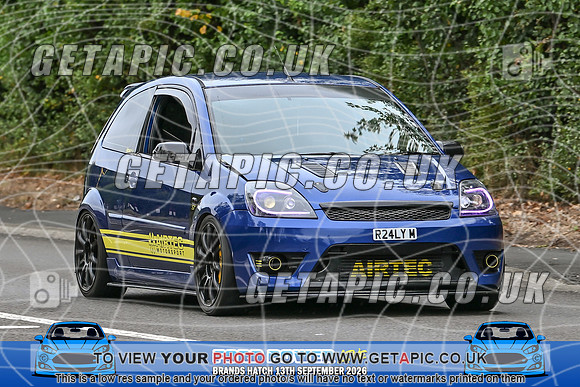 KS2609-1738_LOGO_ON_PHOTO