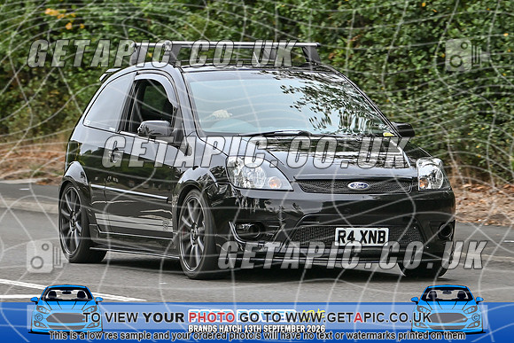 KS2609-1749_LOGO_ON_PHOTO