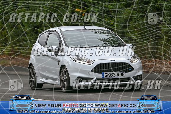 KS2609-2158_LOGO_ON_PHOTO