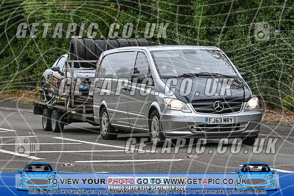 KS2609-2208_LOGO_ON_PHOTO