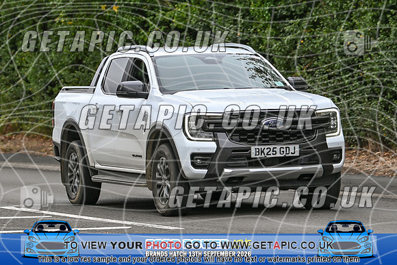 KS2609-2244_LOGO_ON_PHOTO