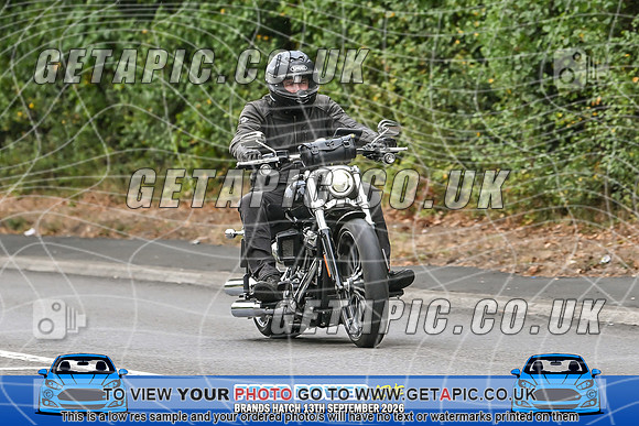 KS2609-2303_LOGO_ON_PHOTO