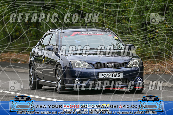 KS2609-2582_LOGO_ON_PHOTO