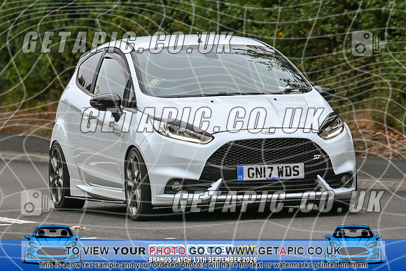 KS2609-2594_LOGO_ON_PHOTO