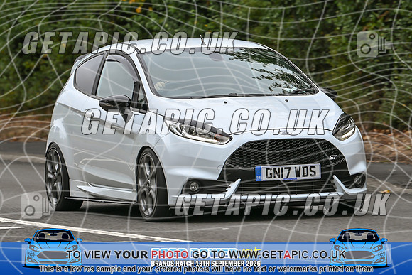 KS2609-2596_LOGO_ON_PHOTO