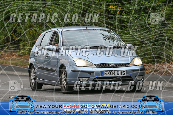 KS2609-2756_LOGO_ON_PHOTO
