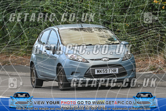 KS2609-3052_LOGO_ON_PHOTO