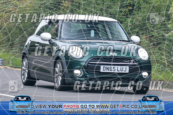 DA2609-1227_LOGO_ON_PHOTO