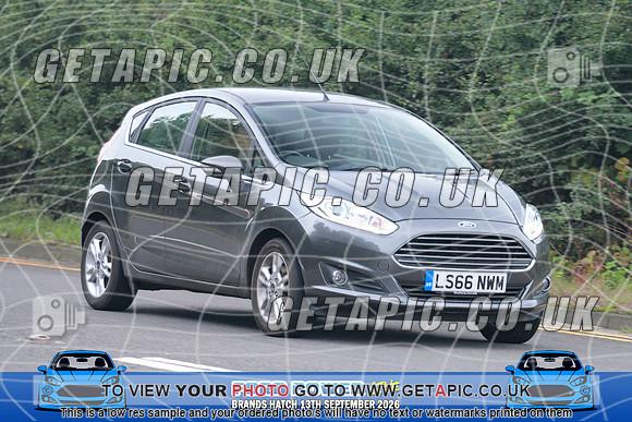 DA2609-1674_LOGO_ON_PHOTO