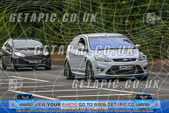 KS2609-0905_LOGO_ON_PHOTO