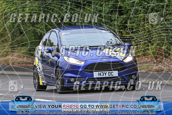 KS2609-0389_LOGO_ON_PHOTO