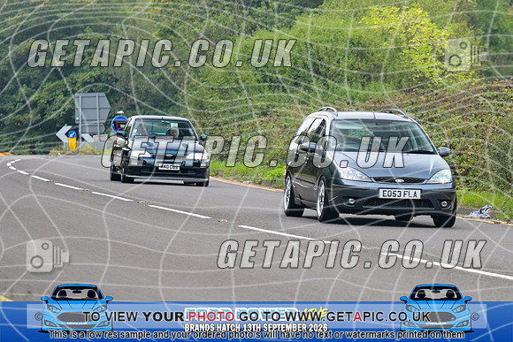DA2609-1268_LOGO_ON_PHOTO