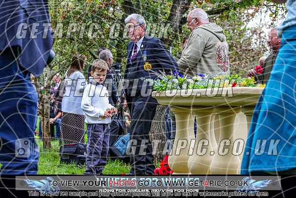 TW2609-2395_LOGO_ON_PHOTO