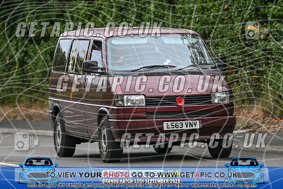 KS2609-2073_LOGO_ON_PHOTO