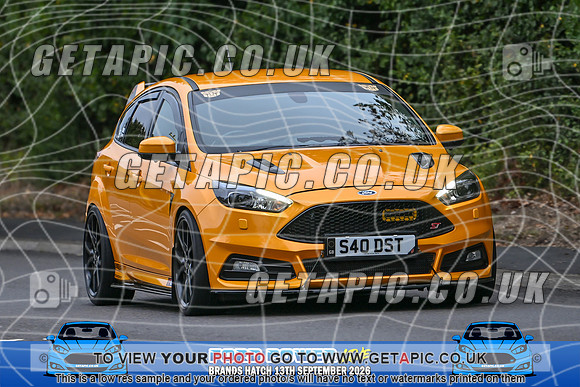 KS2609-0264_LOGO_ON_PHOTO