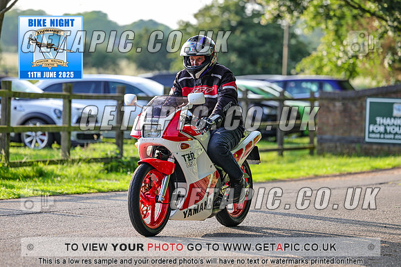 PR2506-08445_LOGO_ON_PHOTO