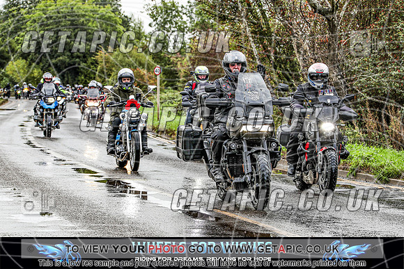 TW2609-1303_LOGO_ON_PHOTO