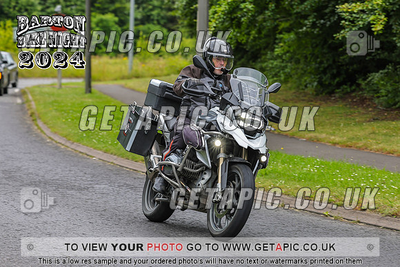 PR2407-271_LOGO_ON_PHOTO