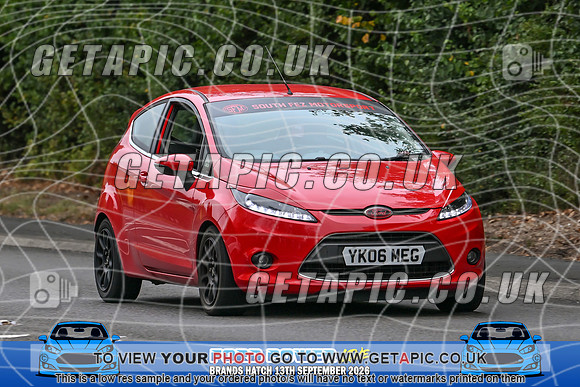 KS2609-0111_LOGO_ON_PHOTO