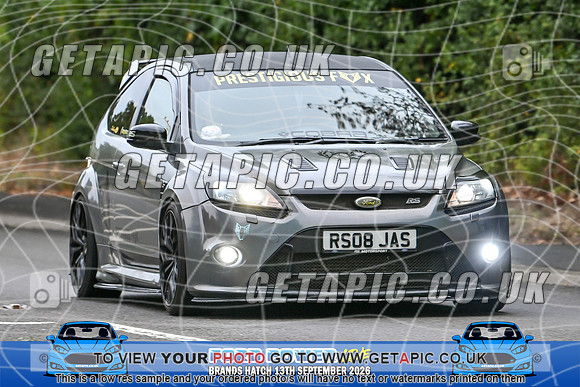KS2609-0013_LOGO_ON_PHOTO