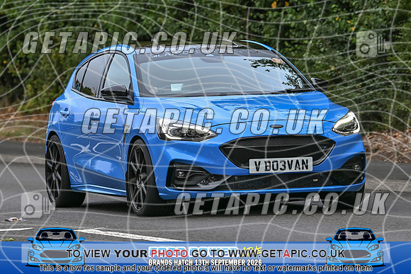 KS2609-0680_LOGO_ON_PHOTO