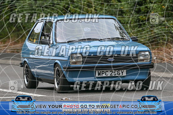 KS2609-0593_LOGO_ON_PHOTO