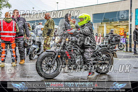 TW2609-1234_LOGO_ON_PHOTO