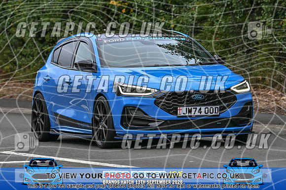 KS2609-0686_LOGO_ON_PHOTO