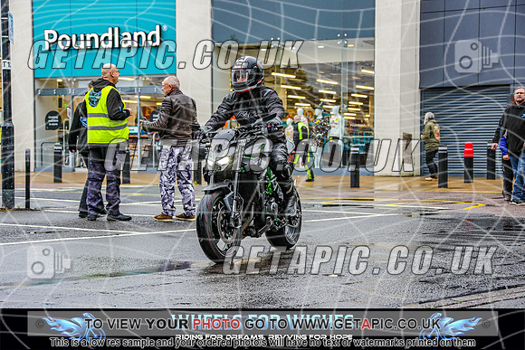 TW2609-2324_LOGO_ON_PHOTO