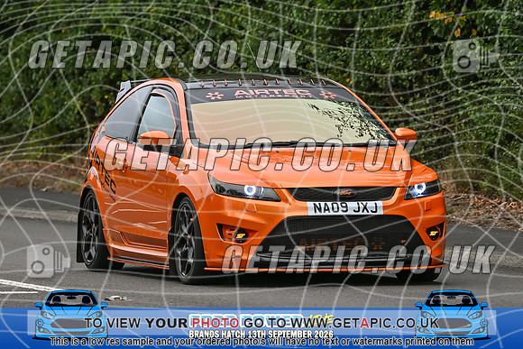 KS2609-1401_LOGO_ON_PHOTO