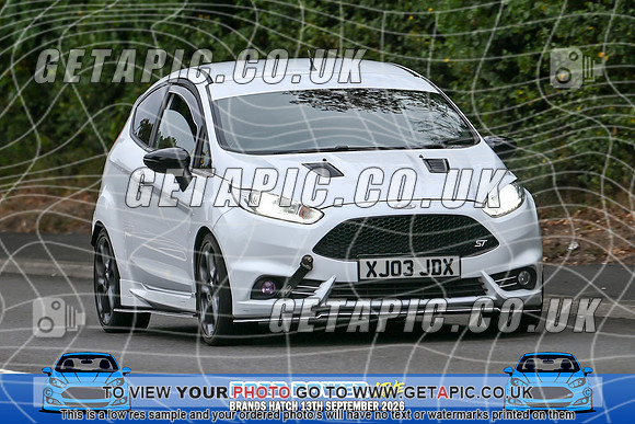 KS2609-0346_LOGO_ON_PHOTO